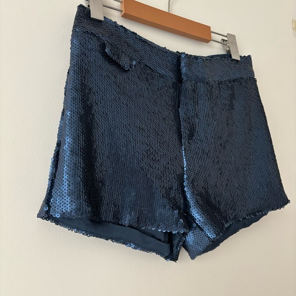 Sequinned Shorts in matte navy - Picture 8 of 12